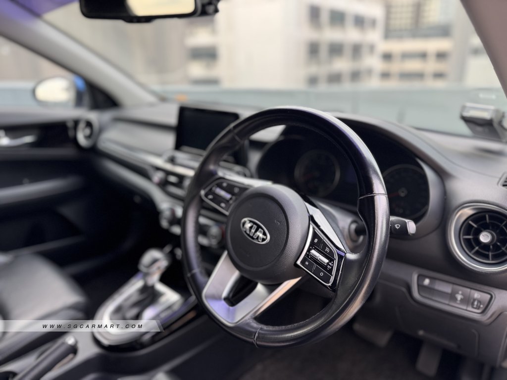 Kia Cerato 1.6A SX Sunroof