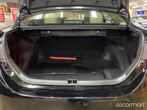 Toyota Corolla Altis 1.6A Standard
