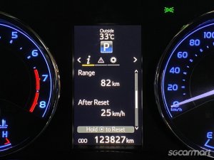 Toyota Corolla Altis 1.6A Standard