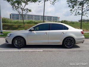 Volkswagen Jetta 1.4A TSI Sunroof