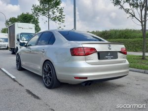 Volkswagen Jetta 1.4A TSI Sunroof
