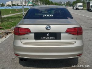 Volkswagen Jetta 1.4A TSI Sunroof