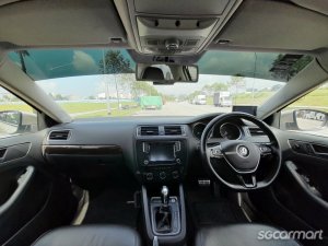 Volkswagen Jetta 1.4A TSI Sunroof