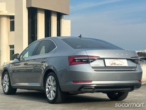 Skoda Superb 2.0A TSI Ambition