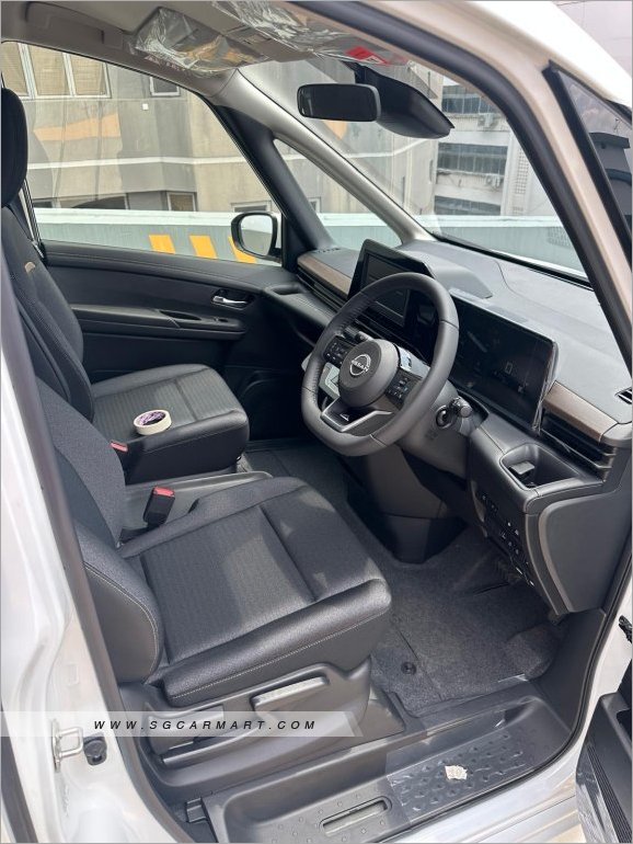 Nissan Serena e-POWER Hybrid 1.4A Highway Star Premium