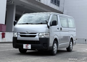 Toyota Hiace 2.8A DX