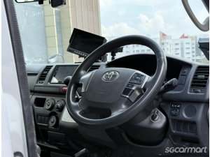 Toyota Hiace 2.8A DX