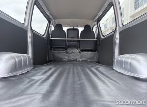 Toyota Hiace 2.8A DX
