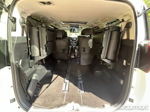 Toyota Alphard 2.5A S C-Package Moonroof Modellista