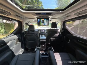 Toyota Alphard 2.5A S C-Package Moonroof Modellista