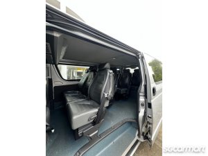 Toyota Hiace Commuter 3.0A