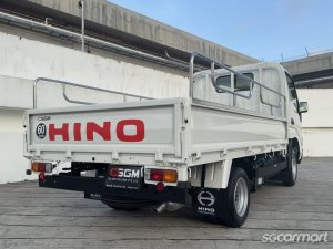 Hino Dutro 2.8M