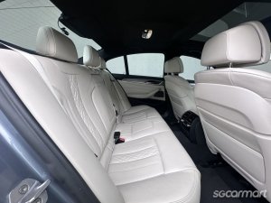 BMW 5 Series 540i M-Sport Sunroof