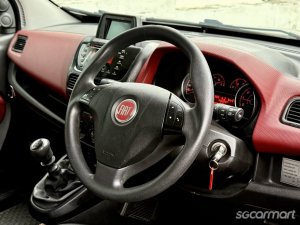 Fiat Doblo 1.6M Multijet Glaze SX