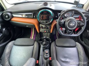 Mini Cooper S 2.0A 5DR