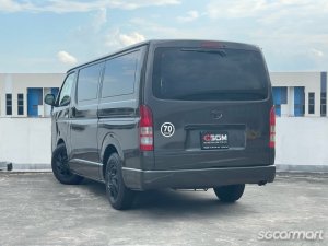Toyota Hiace 3.0M