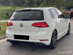 Volkswagen Golf 1.4A TSI R-Line Highline Sunroof