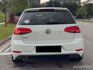 Volkswagen Golf 1.4A TSI R-Line Highline Sunroof