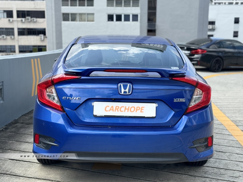 Honda Civic 1.5A VTEC Turbo Sunroof