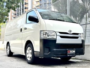 Toyota Hiace 3.0M