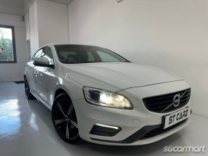 Volvo S60 T5 R-Design Sunroof