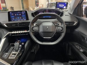 Peugeot 3008 1.2A PureTech EAT8 Active Premium