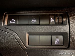 Peugeot 3008 1.2A PureTech EAT8 Active Premium
