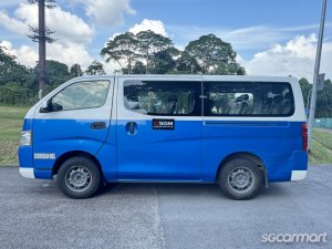 Nissan NV350 Microbus 2.5A