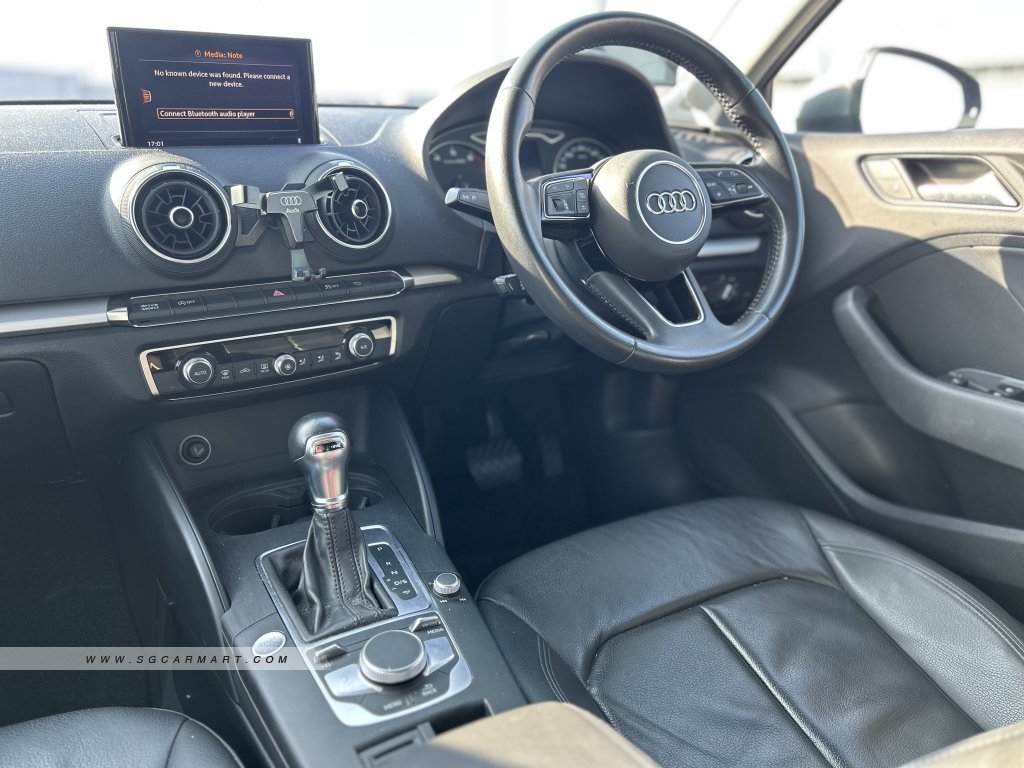 Audi A3 Sedan 1.0A TFSI S-tronic