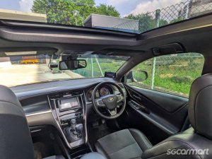 Toyota Harrier Turbo 2.0A G Panoramic Roof