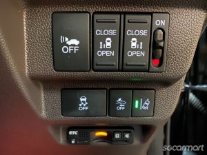 Honda Freed Hybrid 1.5A G 7-Seater Honda Sensing