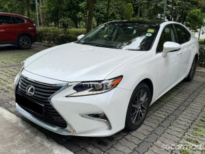 Lexus ES250 Luxury Sunroof