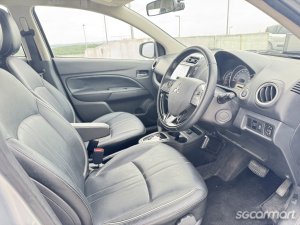 Mitsubishi Attrage 1.2A