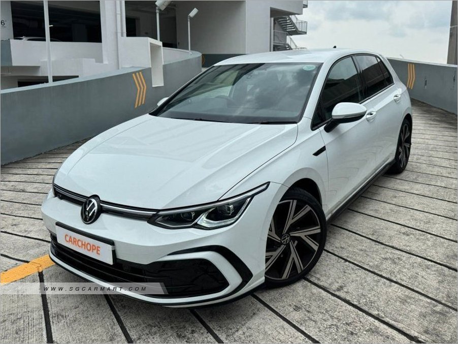 Volkswagen Golf Mild Hybrid 1.5A eTSI DSG R-Line