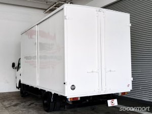 Mitsubishi Fuso Canter FEB21 (New 5-yr COE)