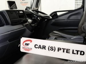 Mitsubishi Fuso Canter FEB21 (New 5-yr COE)