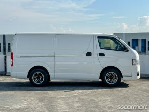Toyota Hiace 3.0M