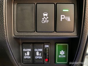 Honda Odyssey 2.4A EXV-S Sunroof