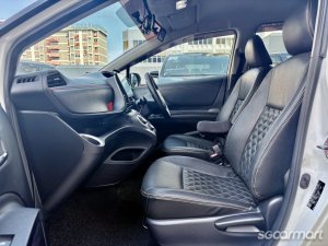Toyota Sienta 1.5A G