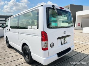 Toyota Hiace 2.8A DX