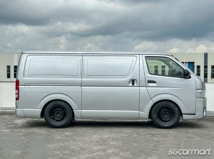 Toyota Hiace 3.0M