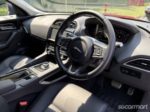 Jaguar F-PACE 2.0A Prestige