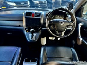Honda CR-V 2.0A (COE till 08/2027)