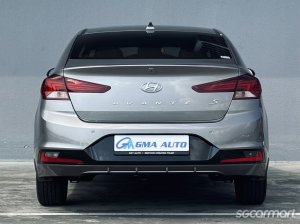 Hyundai Avante 1.6A GLS S