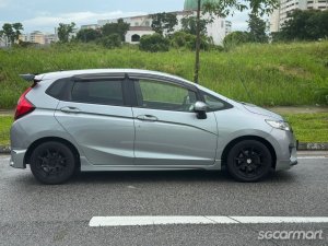 Honda Jazz 1.5A RS (New 5-yr COE)