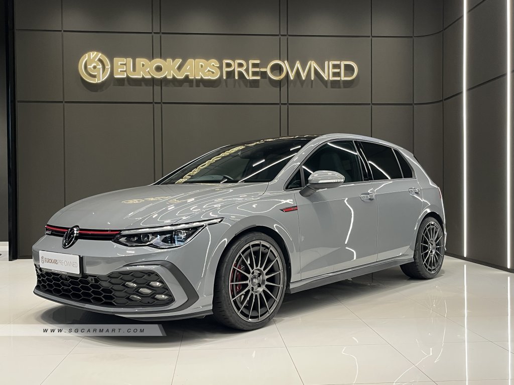 Volkswagen Golf GTI 5DR