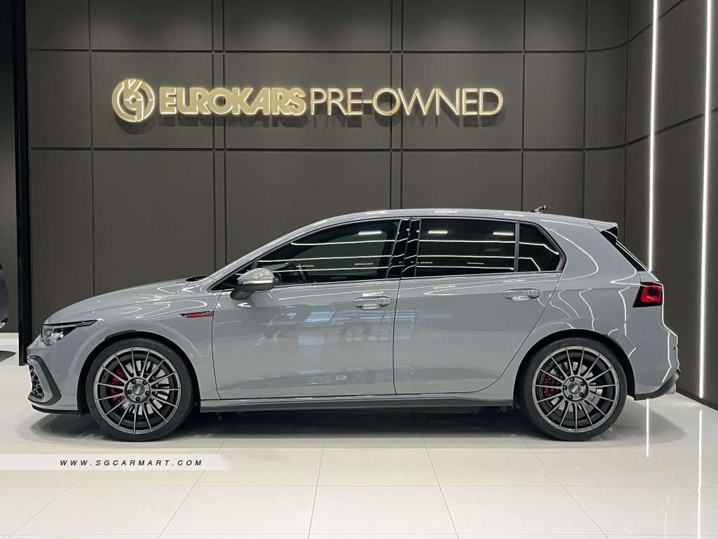 Volkswagen Golf GTI 5DR