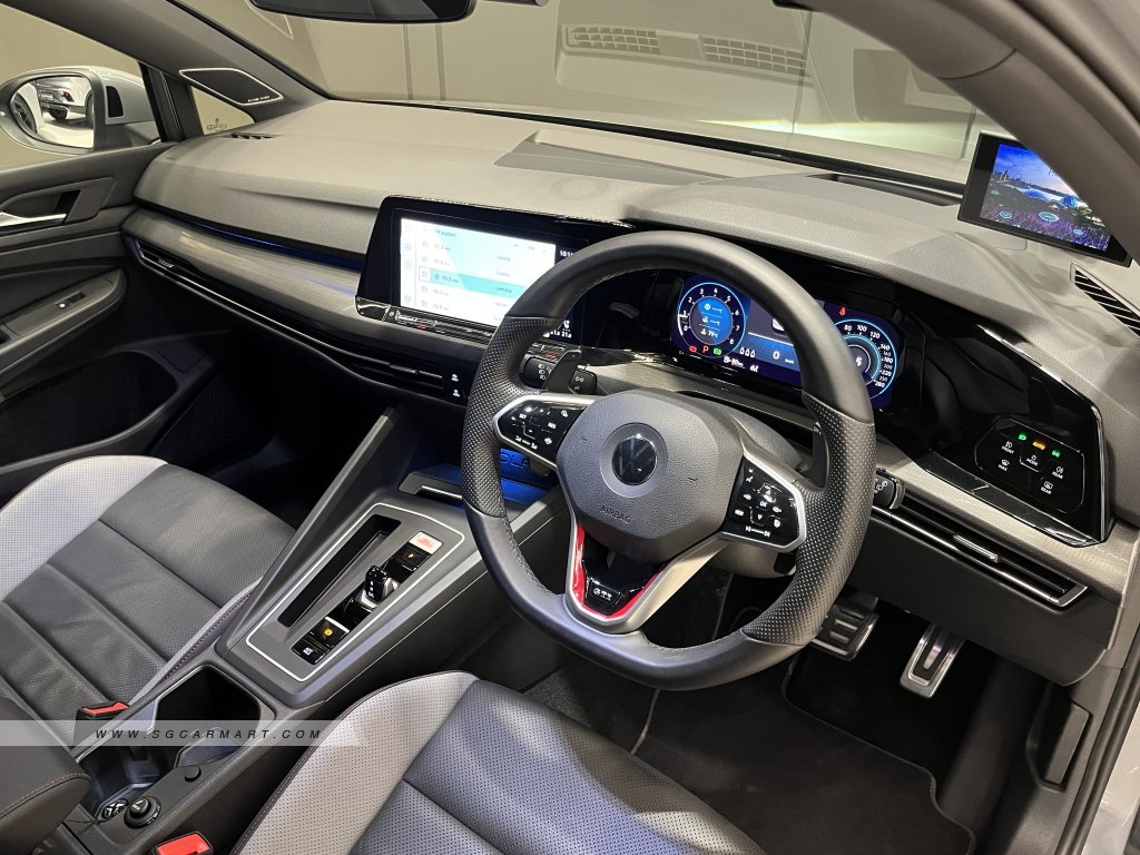 Volkswagen Golf GTI 5DR