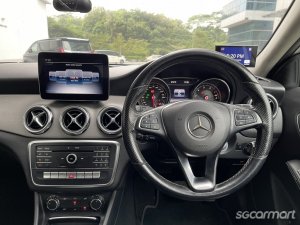 Mercedes-Benz GLA-Class GLA180 Urban Edition