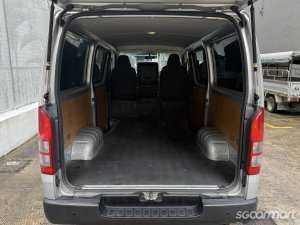Toyota Hiace 2.0A DX